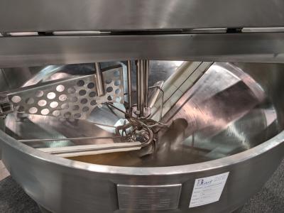 Cooker/cooler inside vessel with agitation