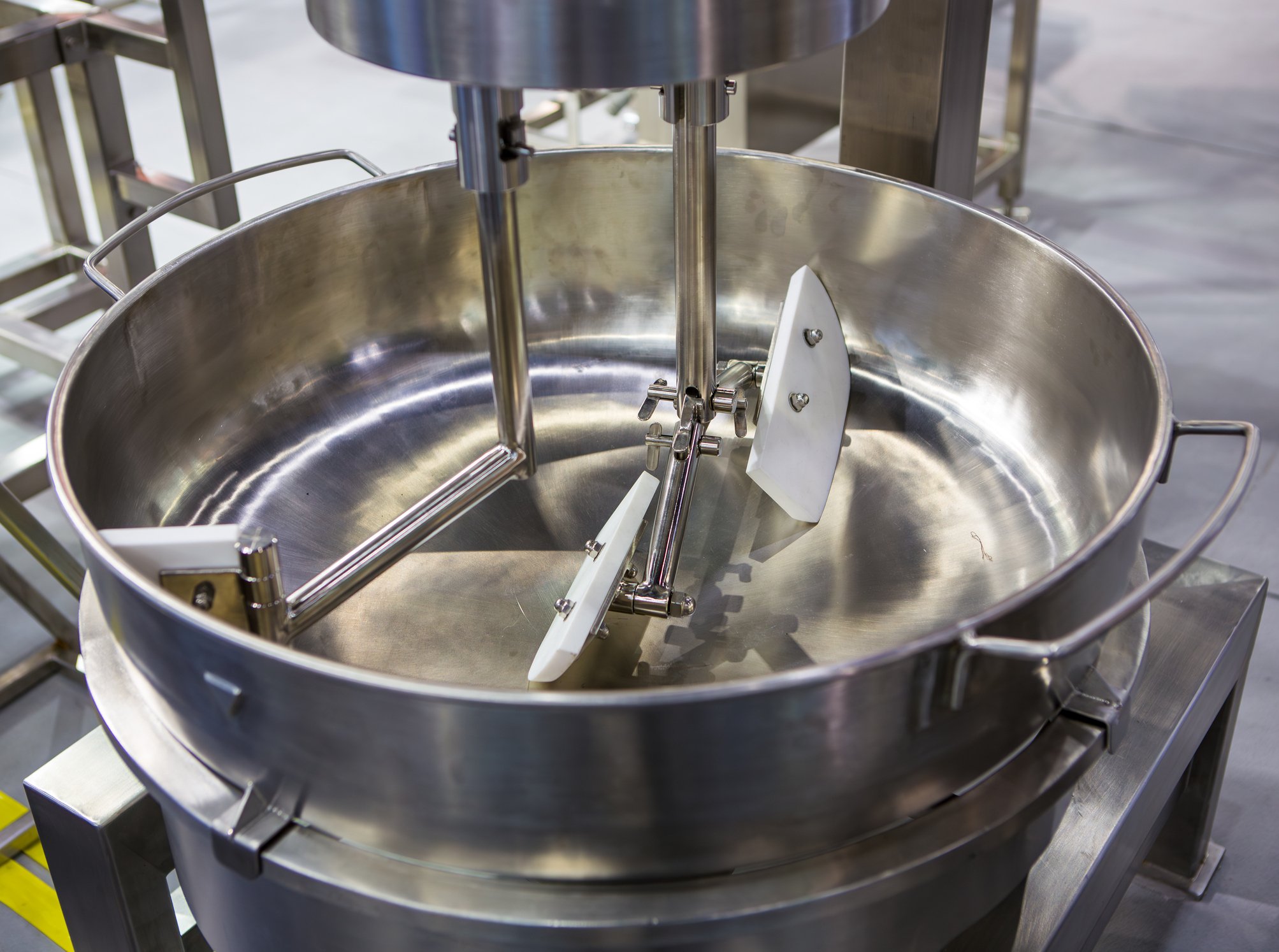 How to Choose an Industrial Mixer Manufacturer: 9 Factors That Actually Matter